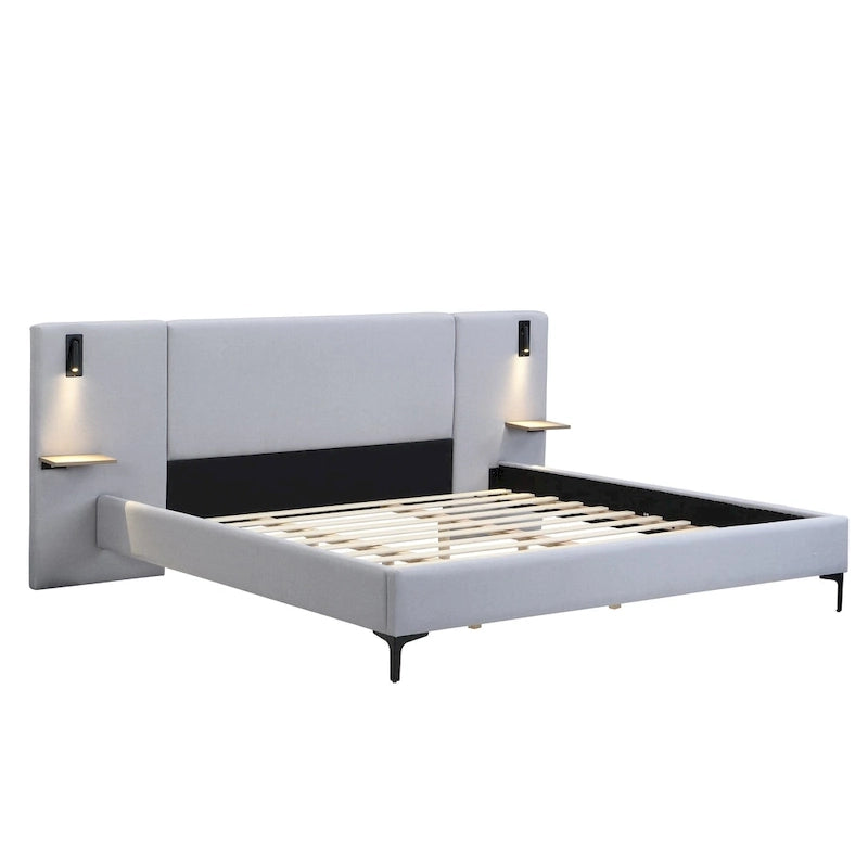 Letto King Size Bouclé Bianco con Luci da Lettura e Mensole nella Testiera