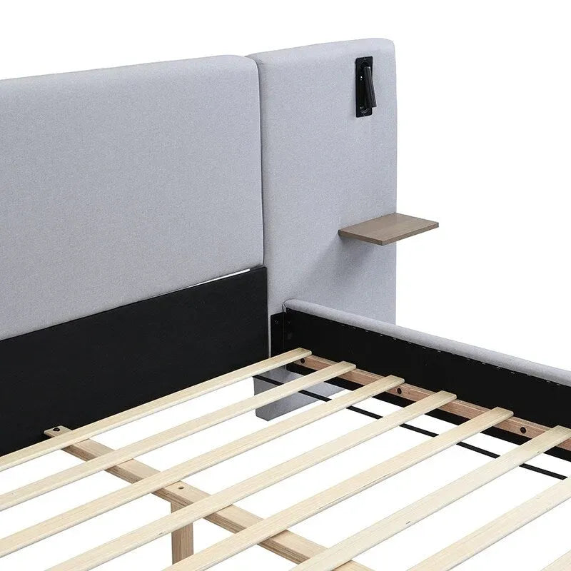 Letto King Size Bouclé Bianco con Luci da Lettura e Mensole nella Testiera